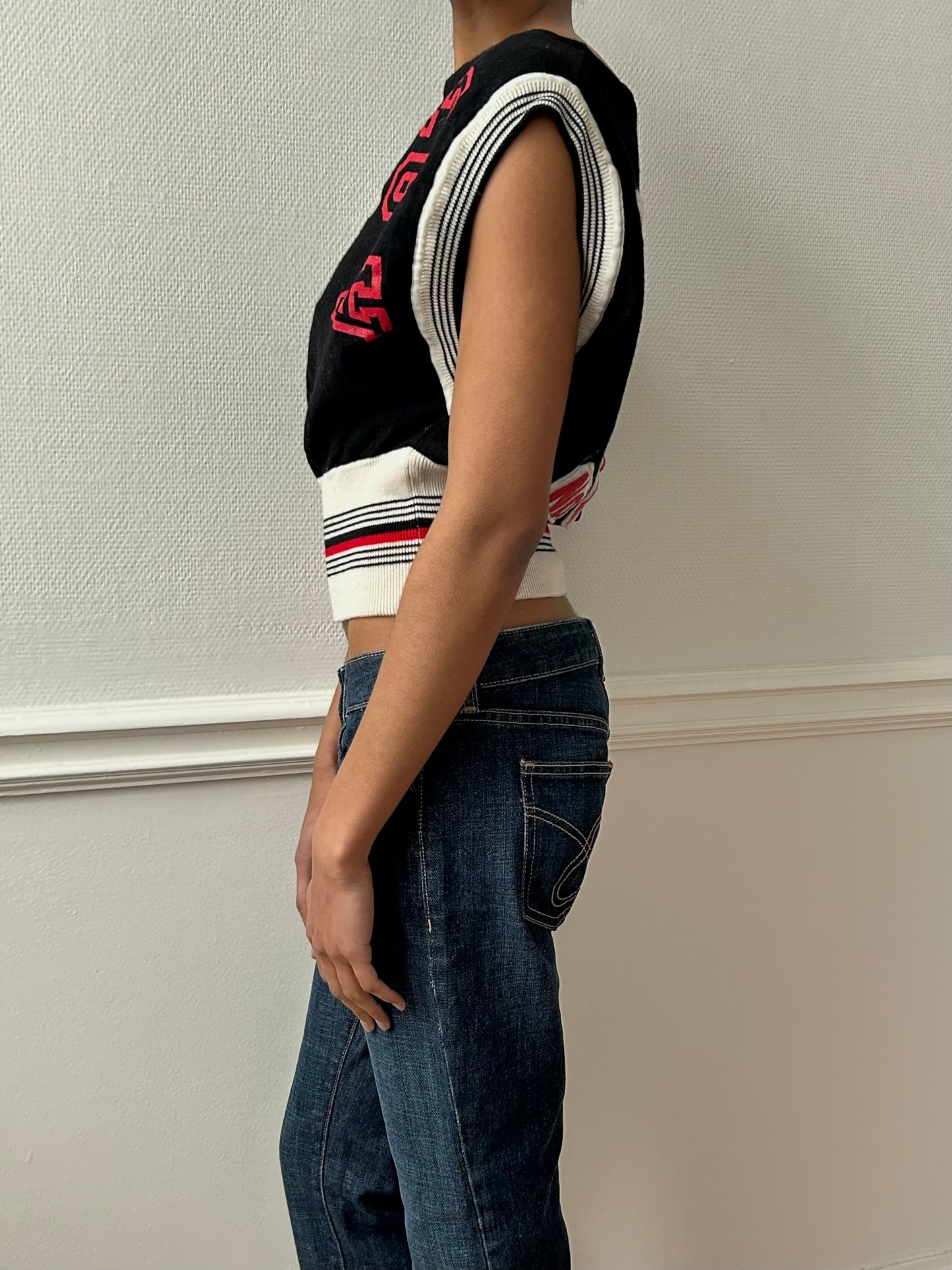 90s SPORTY KNIT TOP