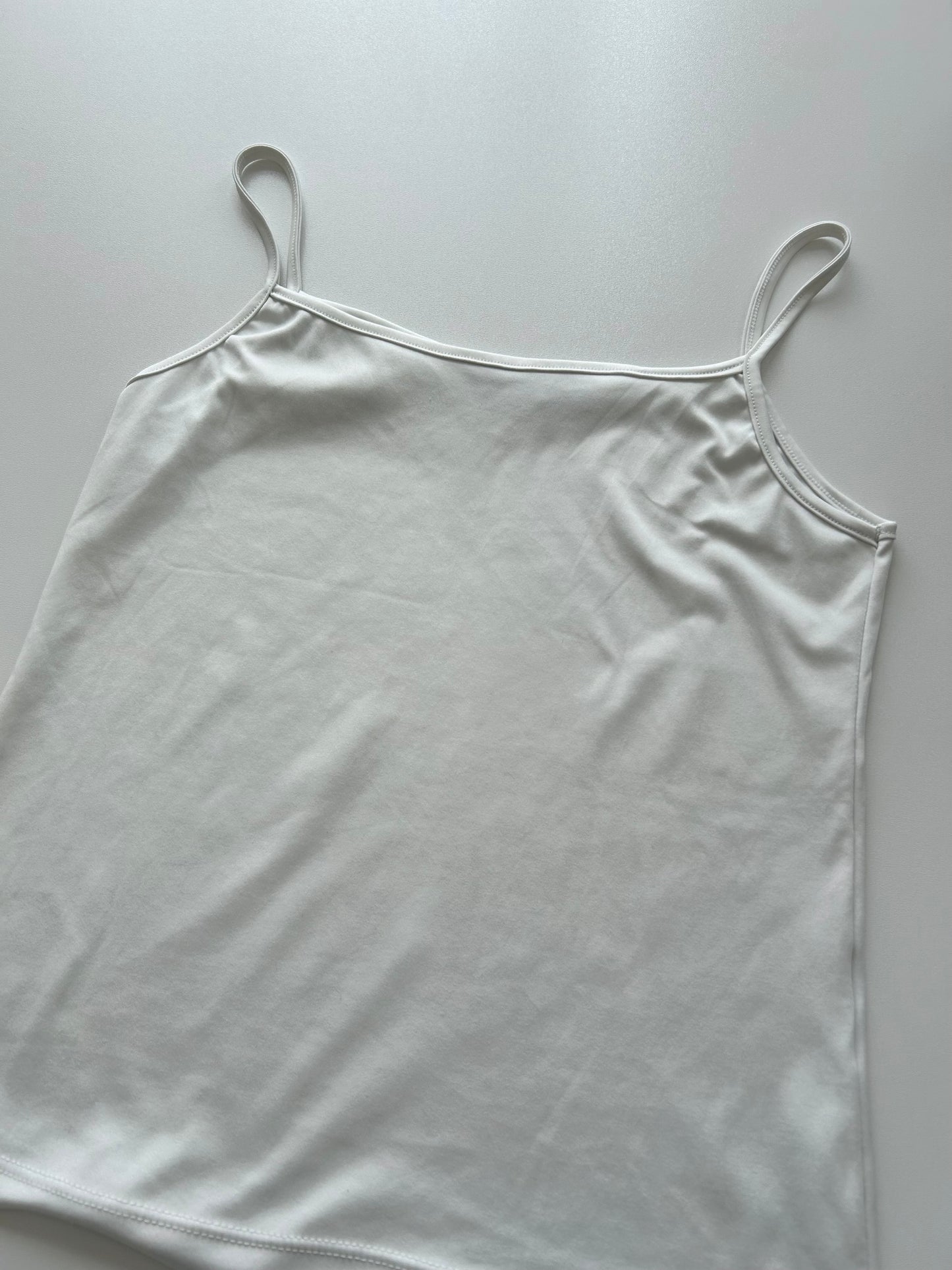 90S WHITE CAMI TOP